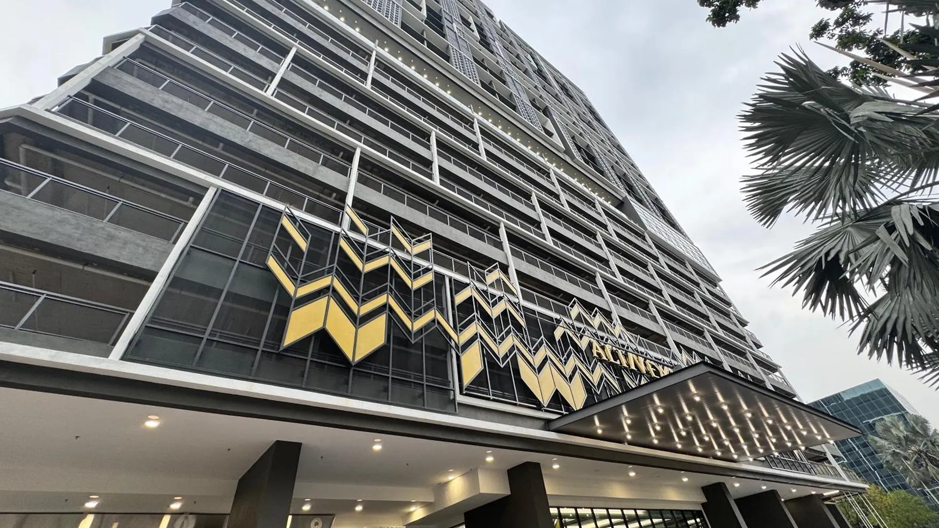 Alinea Daijoubu Stay 4 Pax Sek 14 Shah Alam 0*,  Malaysia